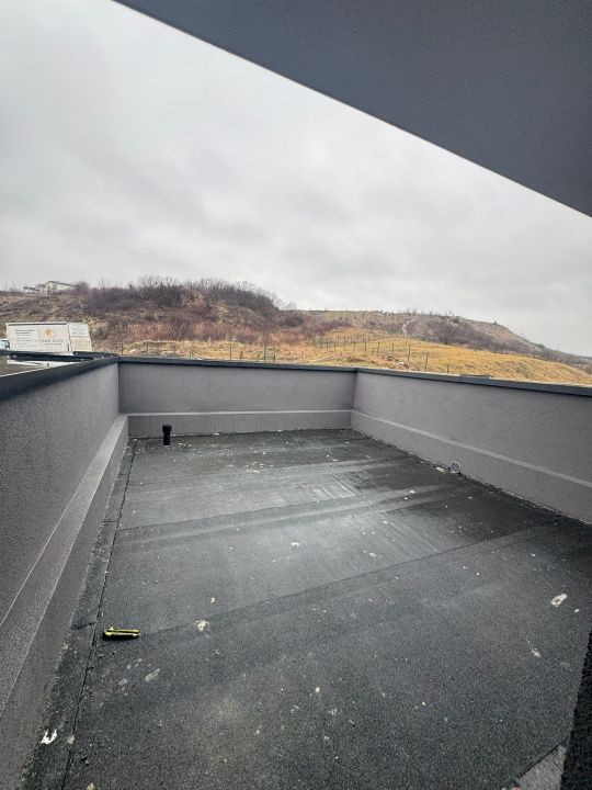 Duplex 202 mp + rooftop 72 mp, curte 180 mp, cartier Voronet – fotografia 6 din 18