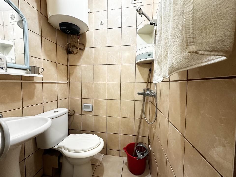 Garsoniera mobilata, in zona linistita - Dambovita – fotografia 5 din 5