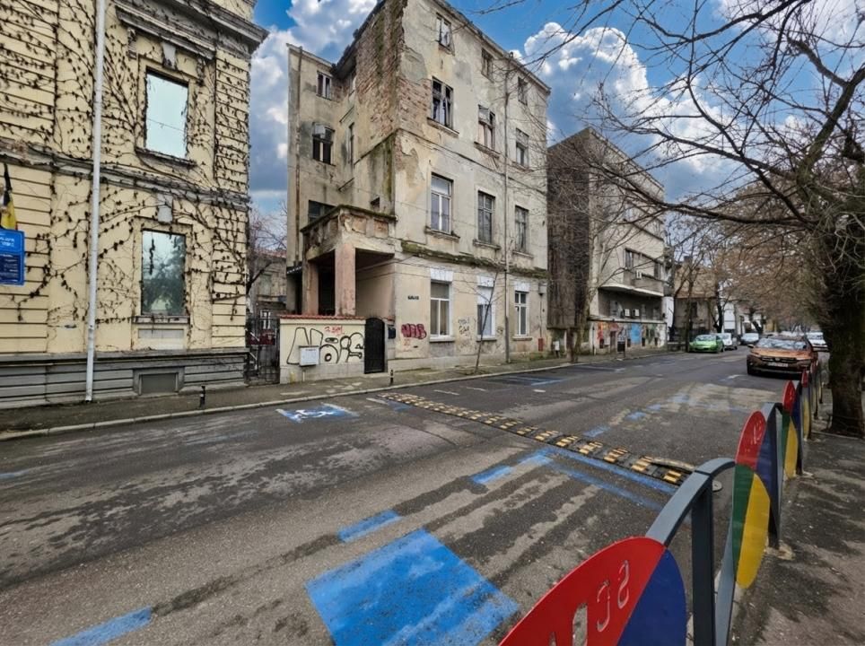 Vilă Interbelică  |Bd. Ferdinand – Str. Olari |Oportunitate Investiție – fotografia 2 din 15