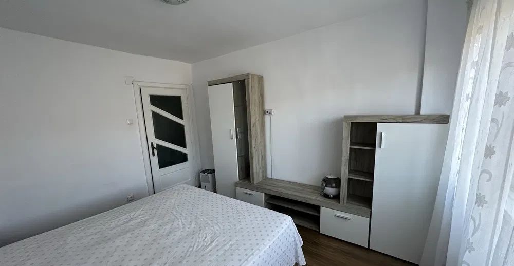 Vanzare Apartament 2 camere Decomandat 50 mp. Finisat Mobilat Utilat Complet – fotografia 3 din 8