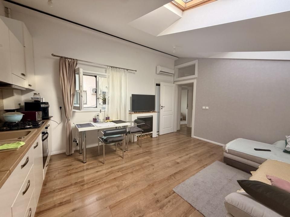 Apartament 3 camere, 2 bai - Dumbravita – fotografia 2 din 8