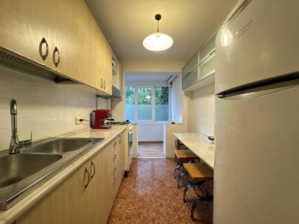 Apartament cu 3 camere de inchiriat in Berceni | loc parcare, parc, bloc izolat – fotografia 6 din 18