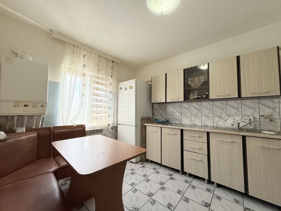 Apartament cu 3 camere de închiriat – Zona Anda – fotografia 4 din 10