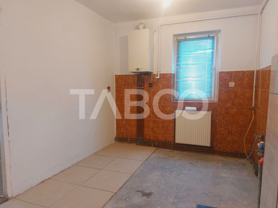 Comision 0% Apartament 40 mp 2 camere decomandate balcon Cisnadie – fotografia 8 din 18