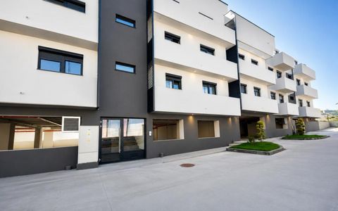 TVA inclus | Garsoniera decomandata in Pitesti | Zona Stadion