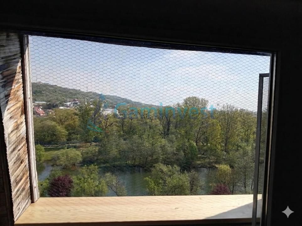 Apartament de vanzare in Oradea, 3 camere, cu un view deosebit zona Dragos Voda – fotografia 8 din 9