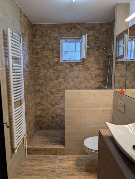 3 CAMERE DECOMANDAT | MARVIMEX | PARCARE REZERVATĂ – fotografia 3 din 9