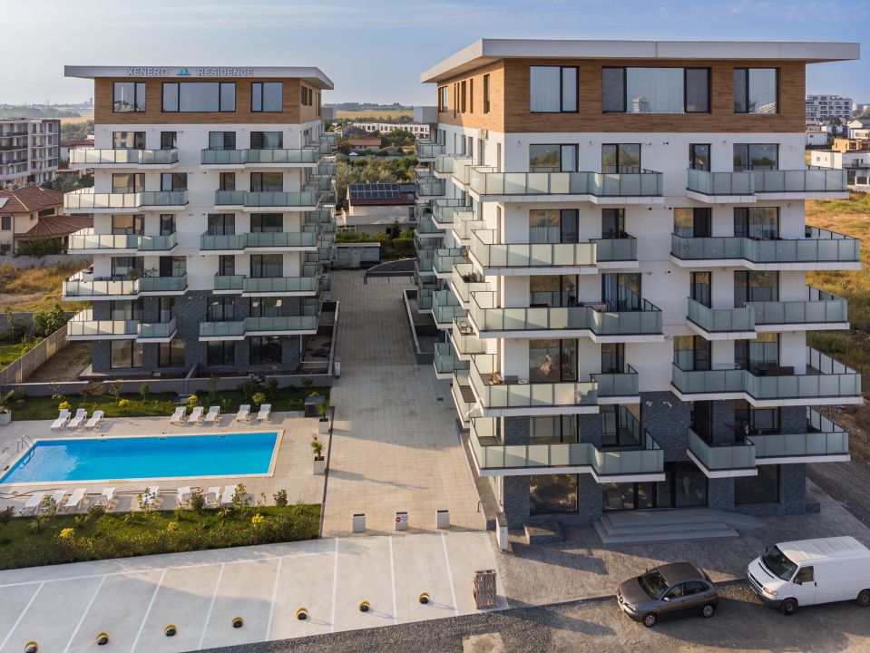 Spatiu comercial 231 mp in Mamaia Nord in cadrul Ansamblului Xenero – fotografia 1 din 10
