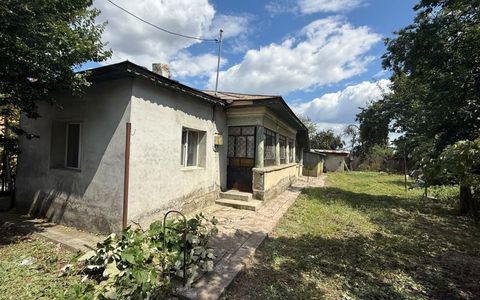 Casa rurala cu gradina mare, langa Bucuresti