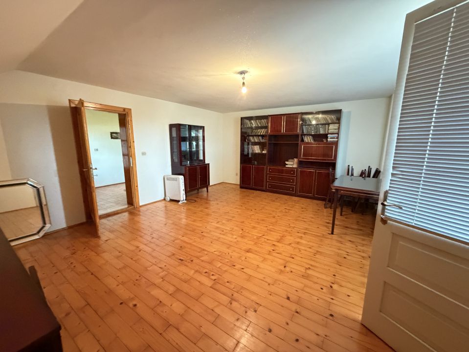 CASA Vintu D+P+E+M cu 4100 mp .Teren Intravilan si Extravilan Utilitati – fotografia 31 din 70