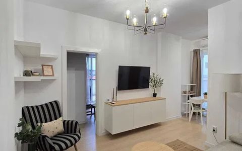 Apartament 2 camere, 40 mp, terasa 30 mp. MODERN, garaj, lift, zona Catanelor!