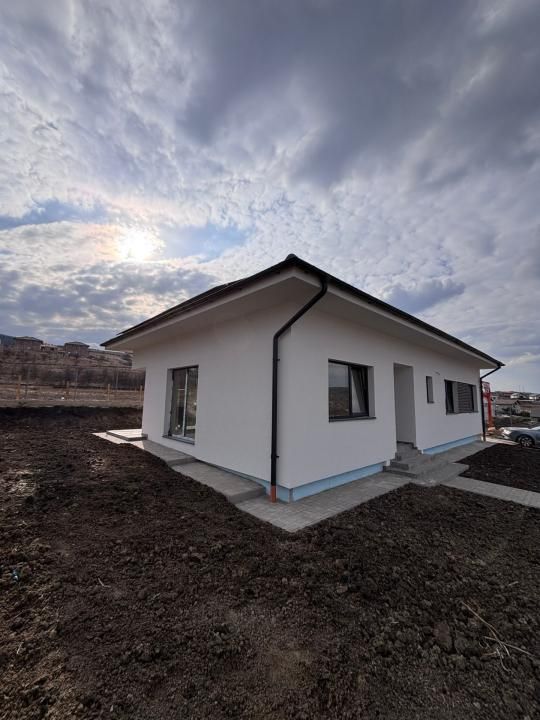 Casă pe un singur nivel + pod amenajabil, 170 mp utili, Chinteni – fotografia 4 din 13