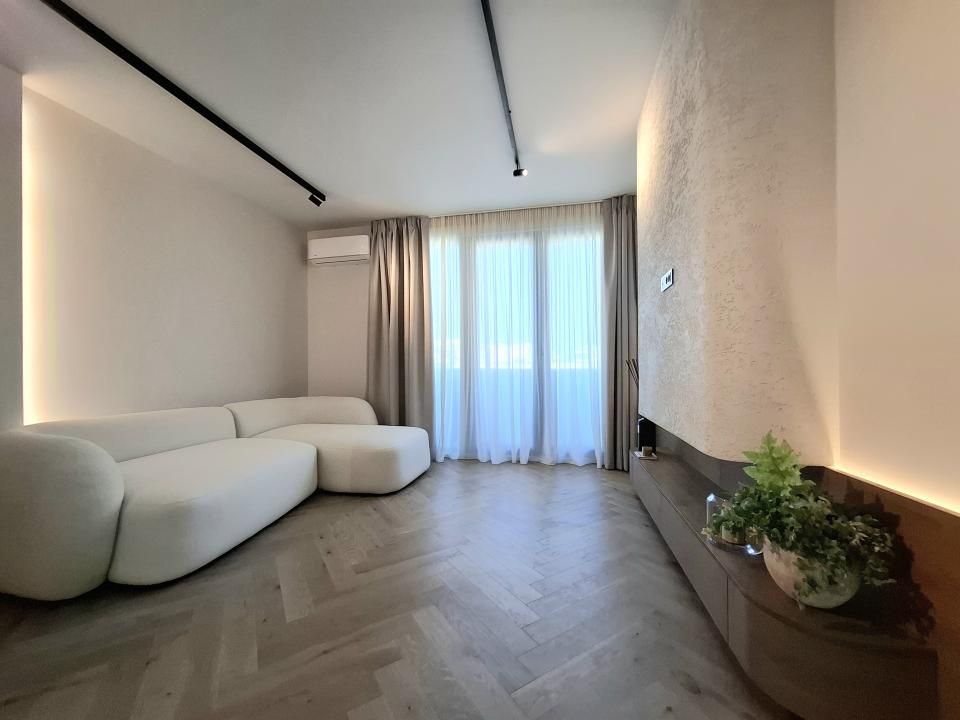 4 Camere I Unirii I Lux-Panoramic I 94 MP I 2020 I Parcare – fotografia 4 din 18