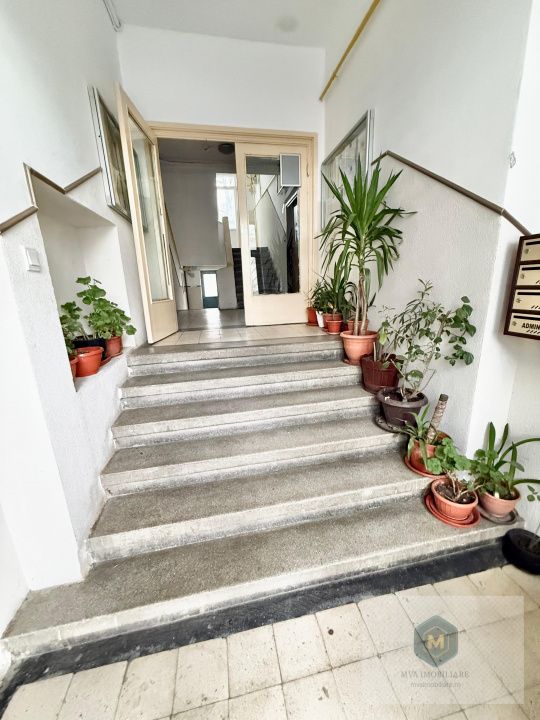 Metrou Lujerului - ap. 3 camere - necesita renovare completa – fotografia 18 din 21