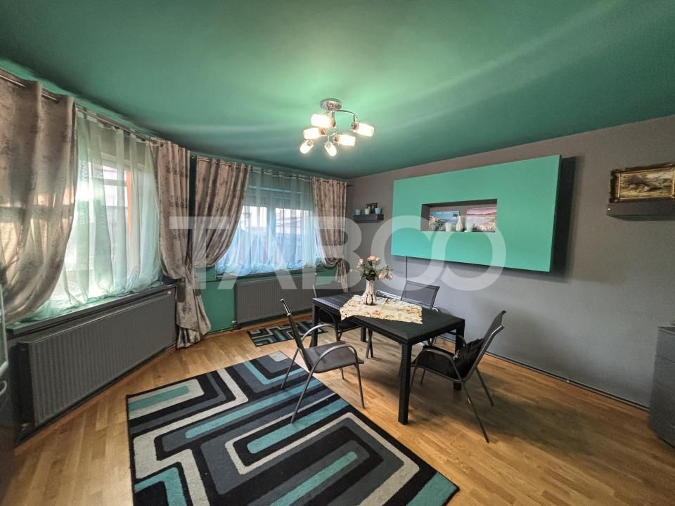 Casa individuala de vanzare cu 5 camere spatiu comercial 3 bai Sibiu – fotografia 1 din 23