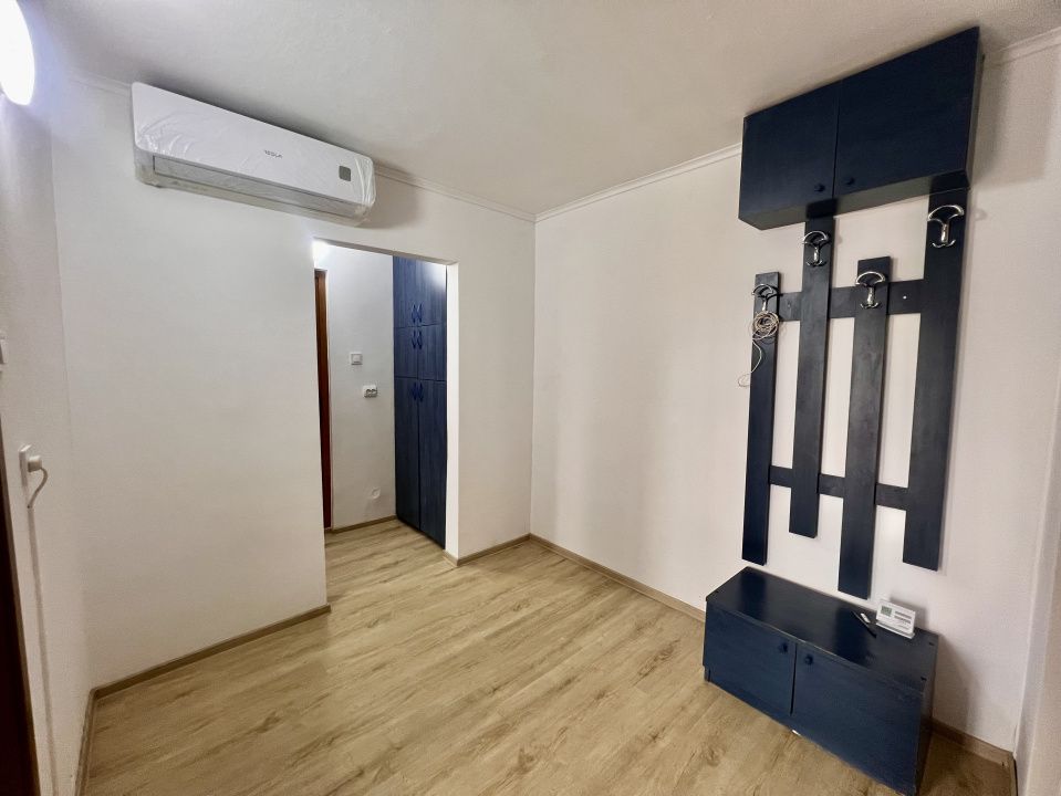 Apartament 2 camere, decomandat, cartier Rovine, zona Ibiza – fotografia 3 din 7