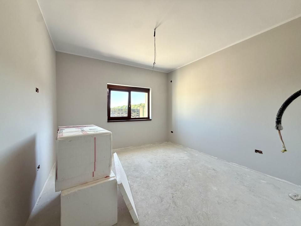 Duplex spatios, 5 camere, 162 mp utili, 538 mp teren - Dumbravita – fotografia 10 din 14