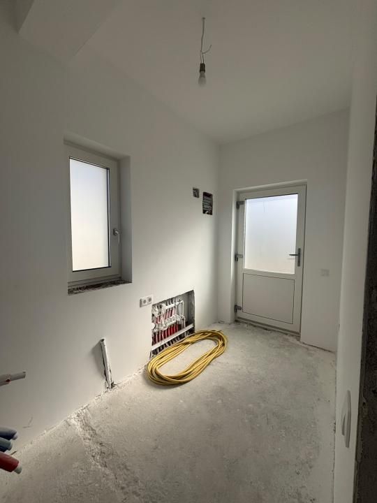 Casă single în Cristian, Sibiu - 4 Camere, 2 Terase, Teren 486 – fotografia 38 din 41