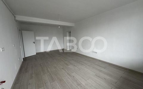Apartament decoamandat 71 mpu 2 camere dressing balcon etaj 1 Selimbar