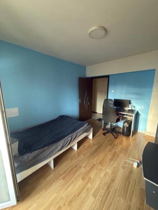 Apartament 3 camere la cheie ,etaj intermediar ,zona centrala Manastur. – fotografia 3 din 11
