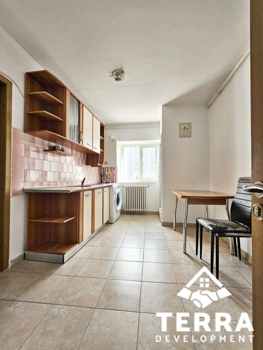 Aproape de centru | Bd. Mamaia-Spitalul Militar| 2 cam - Termen lung – fotografia 8 din 14