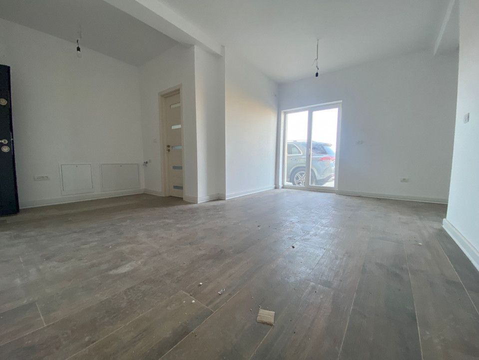 Apartament 3 camere, semidecomandat, 62 mp utili, parter- Torontalului – fotografia 1 din 10