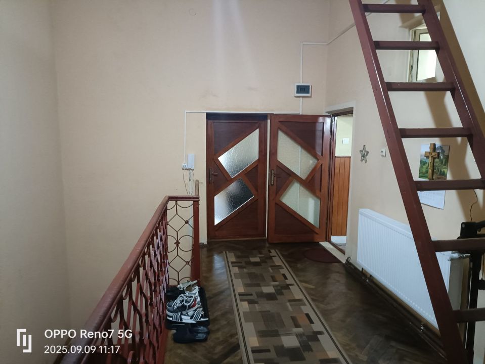 Casă de vânzare în Reghin zona centrală. – fotografia 12 din 13