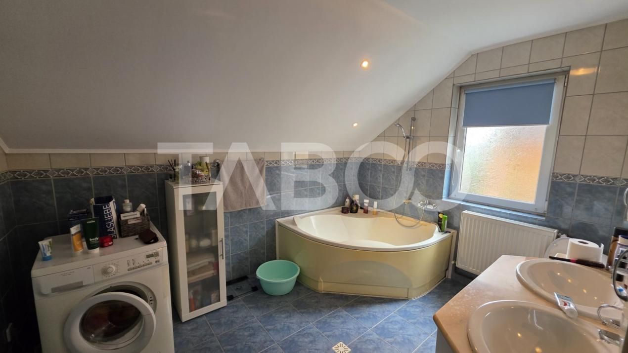 Duplex spatios de vanzare in Sebes Drumul Petrestiului – fotografia 9 din 19
