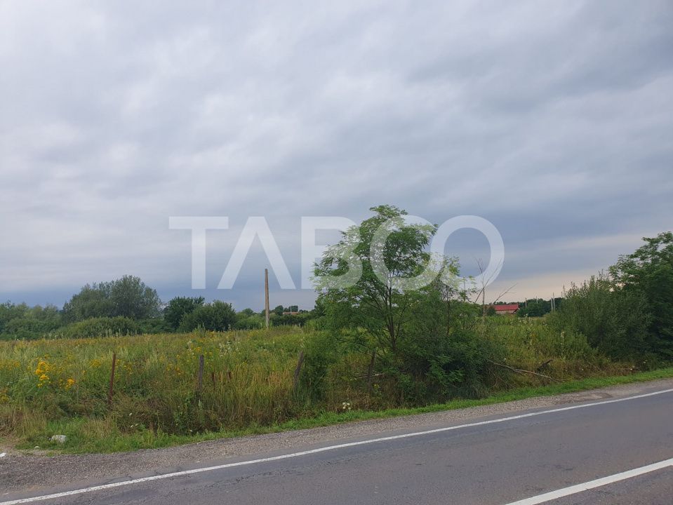 Teren intravilan 5040 mp in Sercaia acces DN1 168 m – fotografia 2 din 4