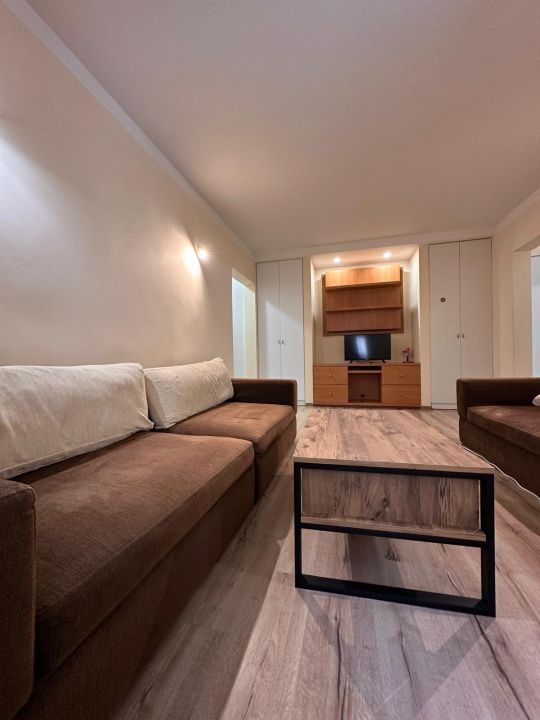 Apartament 2 camere de vânzare in zona Tomis III – City Mall | Renovat – fotografia 3 din 20