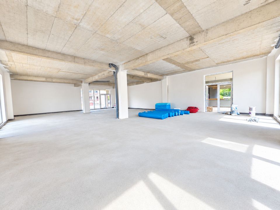 Spațiu comercial 177 mp + terasă 100 mp | Alimentație publică | 4 parcări | – fotografia 2 din 7