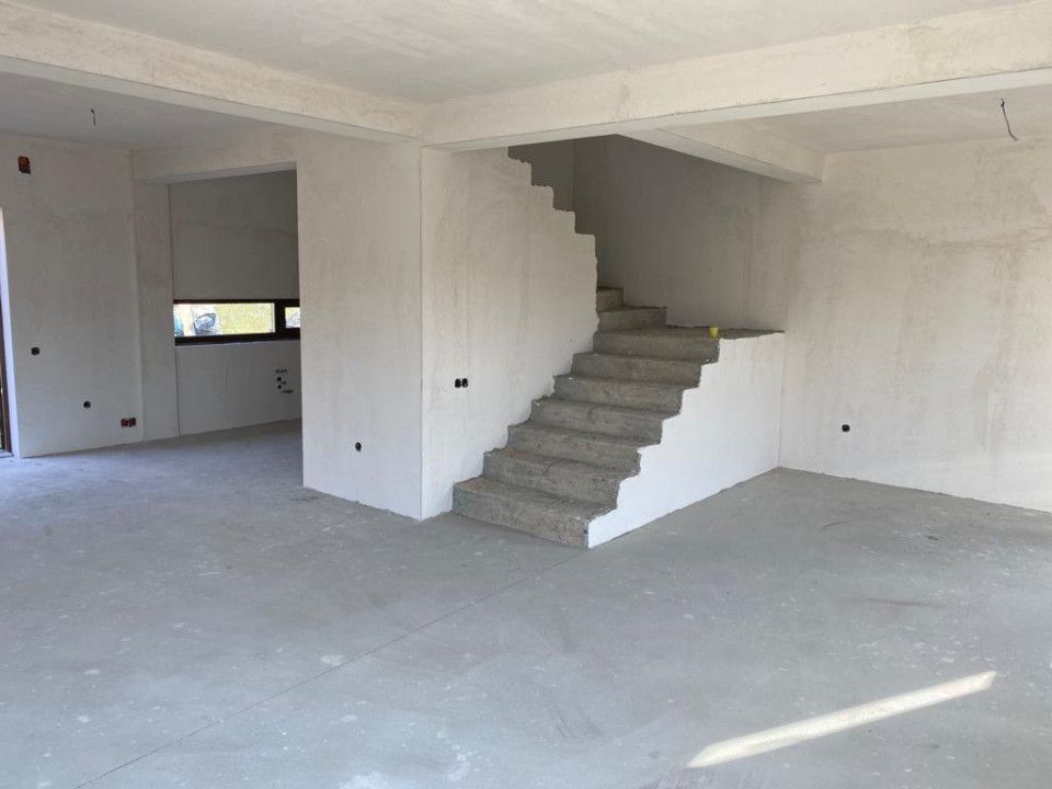 Unitate Duplex, 120 Mp Utili, Cu 2 Garaje, panouri solare – fotografia 9 din 13