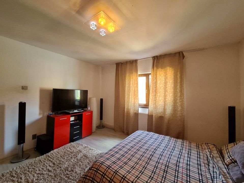 Vila foarte spațioasa - Pret redus - Dragomiresti-Vale – fotografia 15 din 22