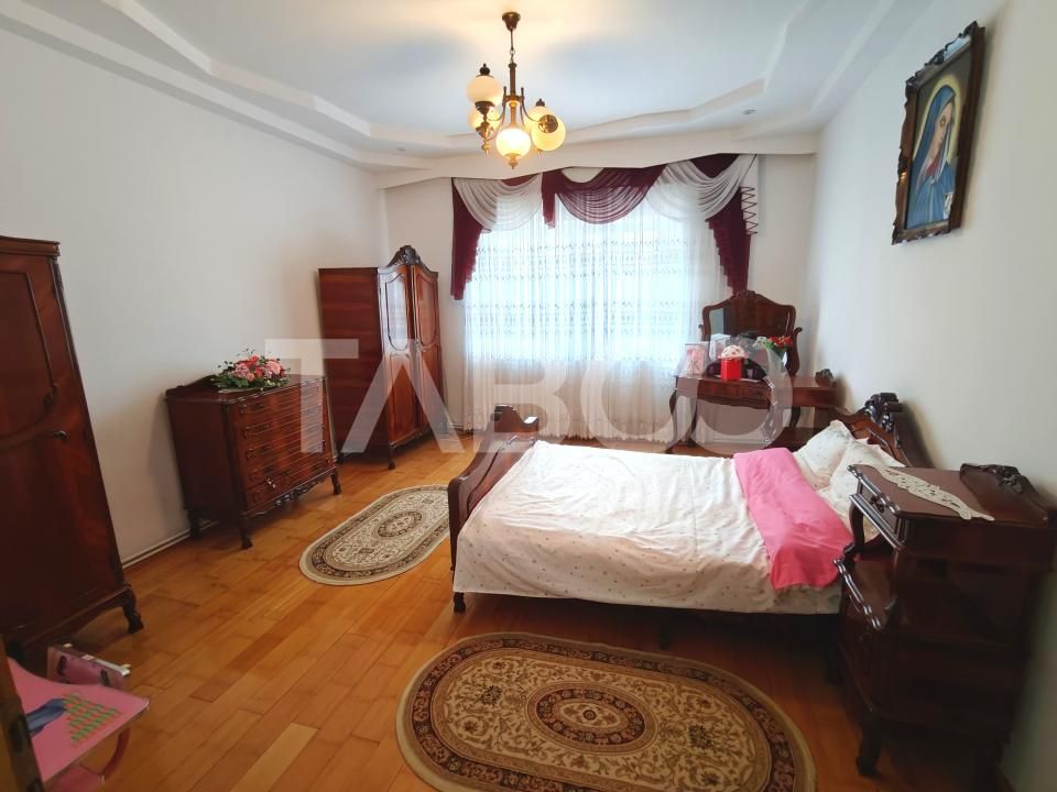 Casa moderna si spatioasa 5 camere luminoase - mobilata si utilata – fotografia 21 din 24