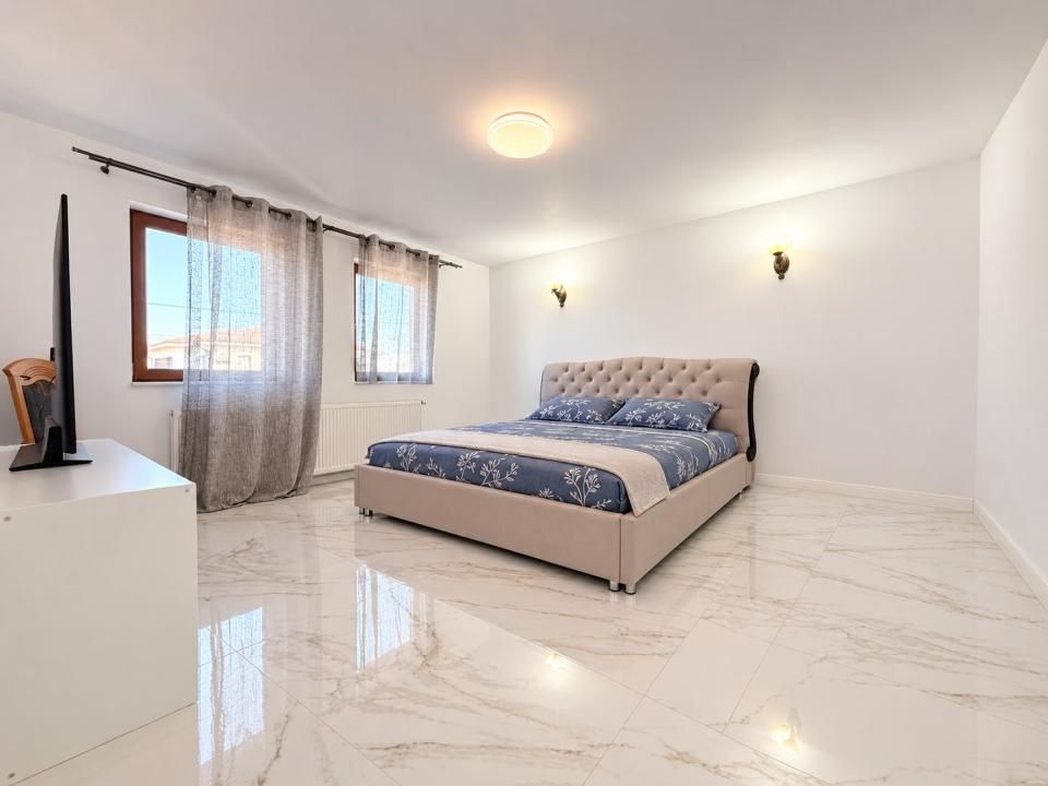 Casa Individuala mobilata cu 5 camere + terasa 75mp - Mosnita Noua – fotografia 7 din 13