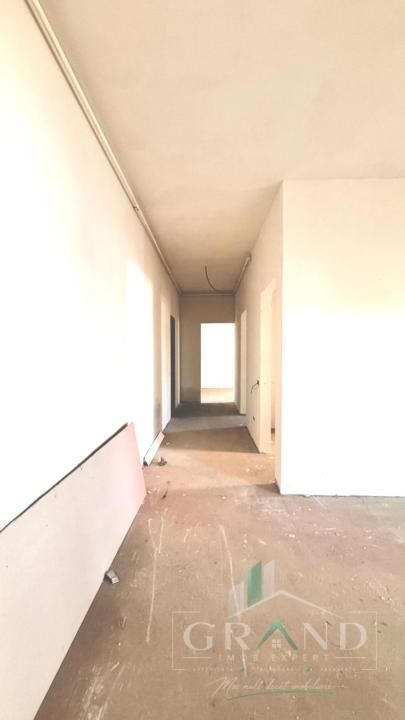 Oportunitate ! Apartament 4 Camere | Semifinisat | Logie 10 MP | Floresti – fotografia 6 din 27