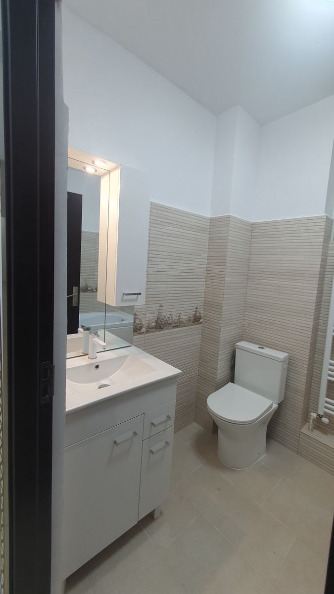 Apartament Premium 3 Camere – Ultracentral, Zona Ateneul Român - de inchiriat – fotografia 8 din 12