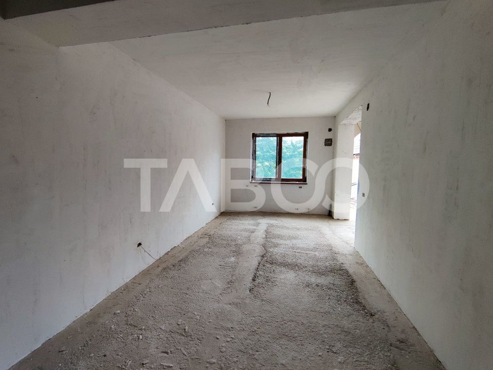 Comision 0% Casa tip duplex de vanzare 6 camere cu teren Saliste Sibiu – fotografia 5 din 16