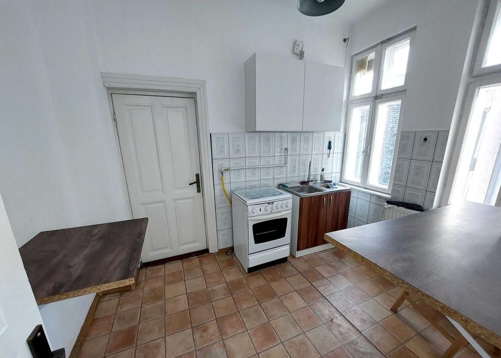Spatiu Birou de inchiriat | 3 camere | Tineretului - Carol | Curte – fotografia 4 din 7