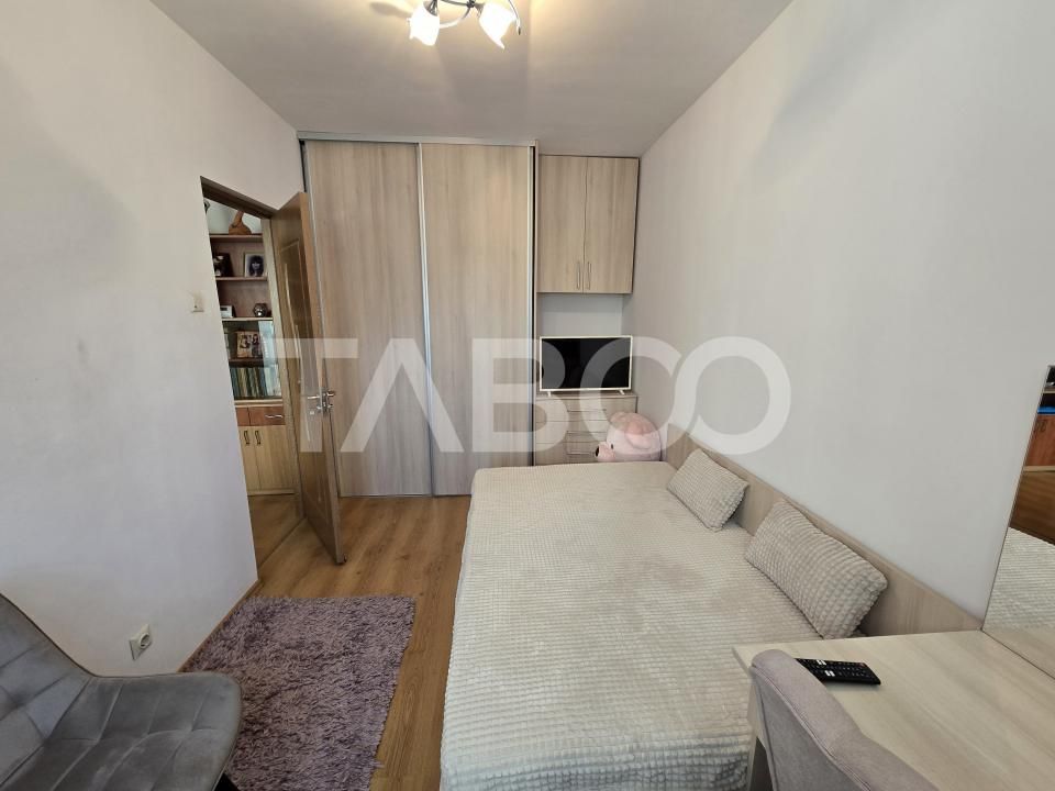 Apartament 3 camere de vanzare etaj intermediar 2 Mihai Viteazul Sibiu – fotografia 14 din 16