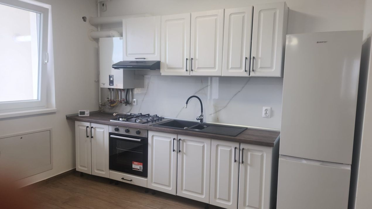 De închiriat - Apartament 2 camere - Str Doamna Stanca – fotografia 1 din 7