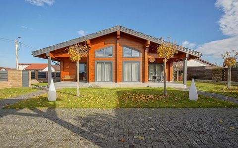 De vânzare casă din Pin Nordic Lamelar Stratificat în Sânpetru