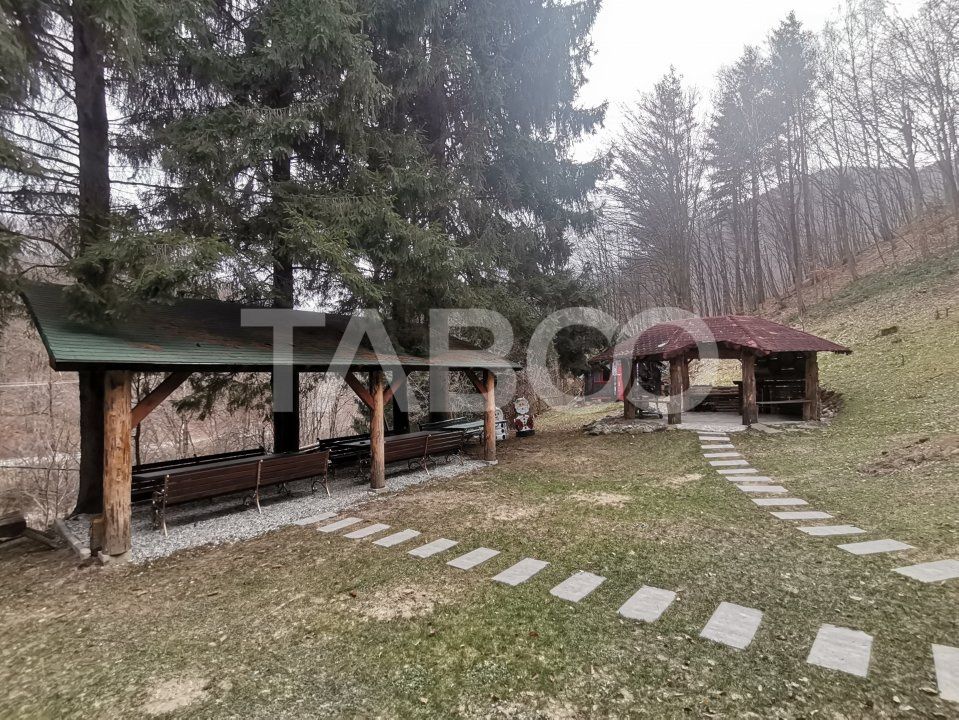 Pensiune de lux de vanzare in inima padurii langa Sibiu – fotografia 32 din 54