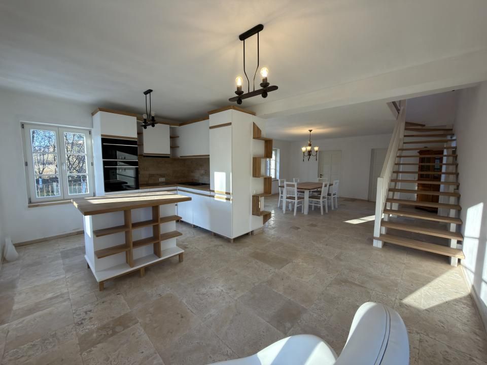 Casă individuală de vânzare Tocile, Sibiu – 155 mp, teren 1000 mp, garaj – fotografia 10 din 15