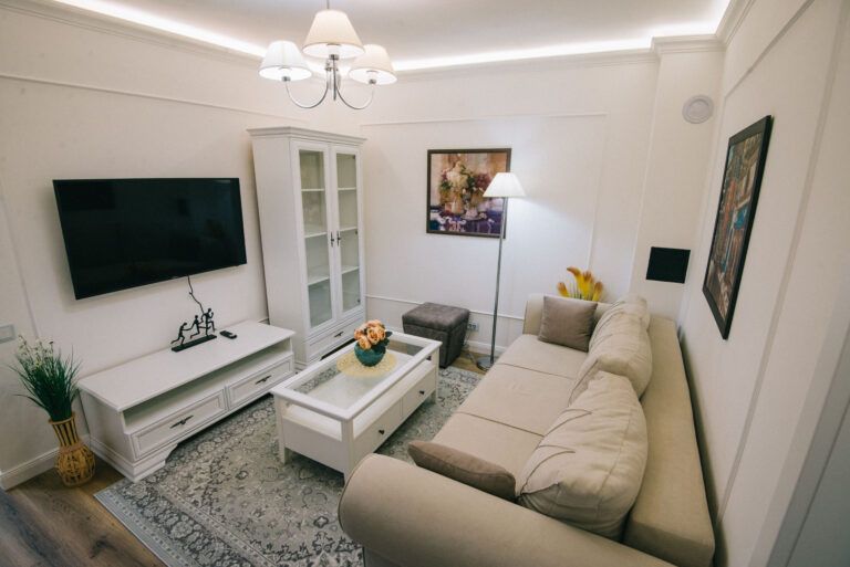 Casă renovată integral, 100 mp utili, curte 250 mp | Gruia - investitie – fotografia 3 din 21
