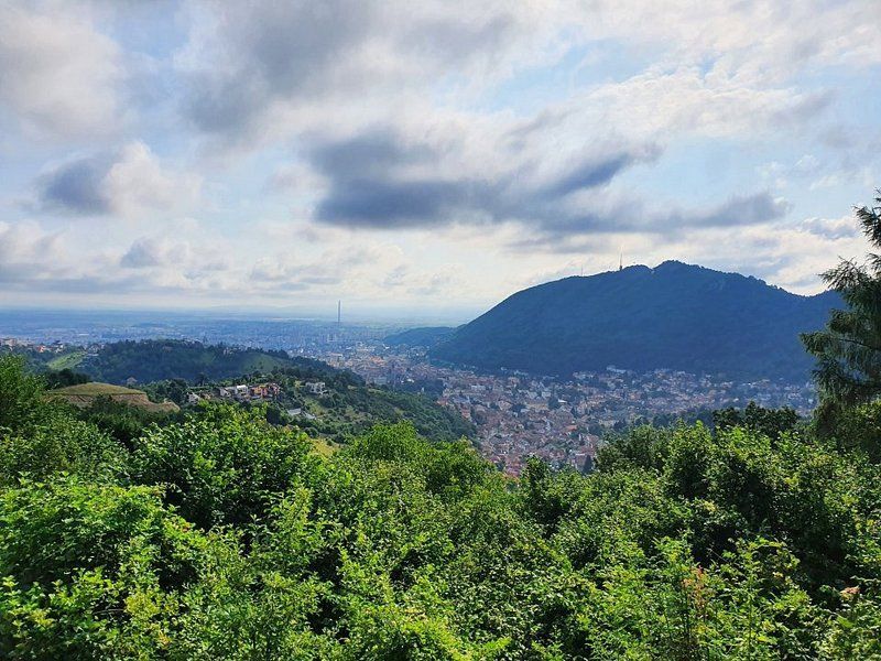 Teren cu priveliste superba si deschidere la drumul de Poiana Brasov – fotografia 3 din 16