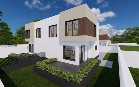 Duplex | 4 camere | Toate utilitatile | Asfalt | Sanandrei