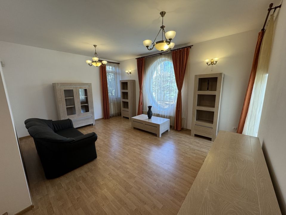 🏡 Casa D+P+E, 1000mp teren de vânzare | Zona Calea Moldovei – fotografia 1 din 26