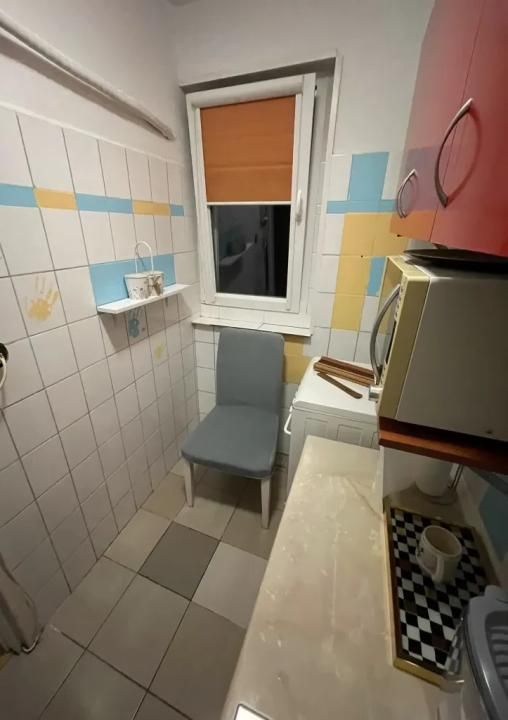 Garsoniera de vanzare | Basarabia | Metrou |  Bloc anvelopat | Mobilat – fotografia 8 din 13