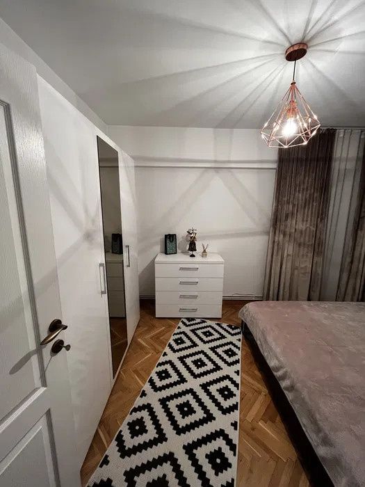 Apartament 3 camere decomandate , Marasti , zona Semicentrala . – fotografia 6 din 8